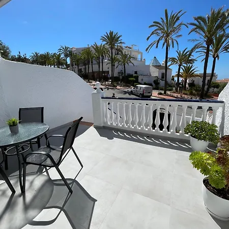 Hibiscos, San Juan De Capistrano